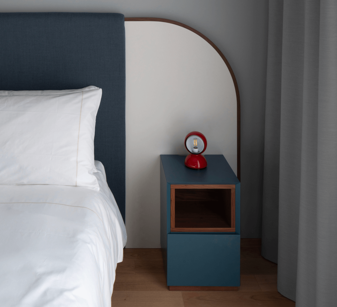 Vico-Magistretti-G03-04